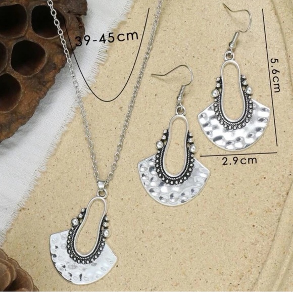 NWT Set: Antiqued Silver Necklace and Matching Earrings, Stainless Steel - Picture 3 of 3